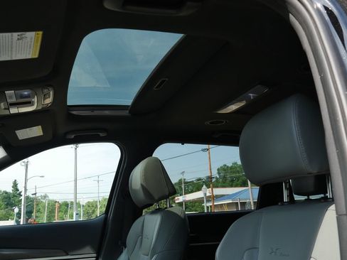 Used 2024 Kia Telluride EX X-Line AWD/4WD image 23