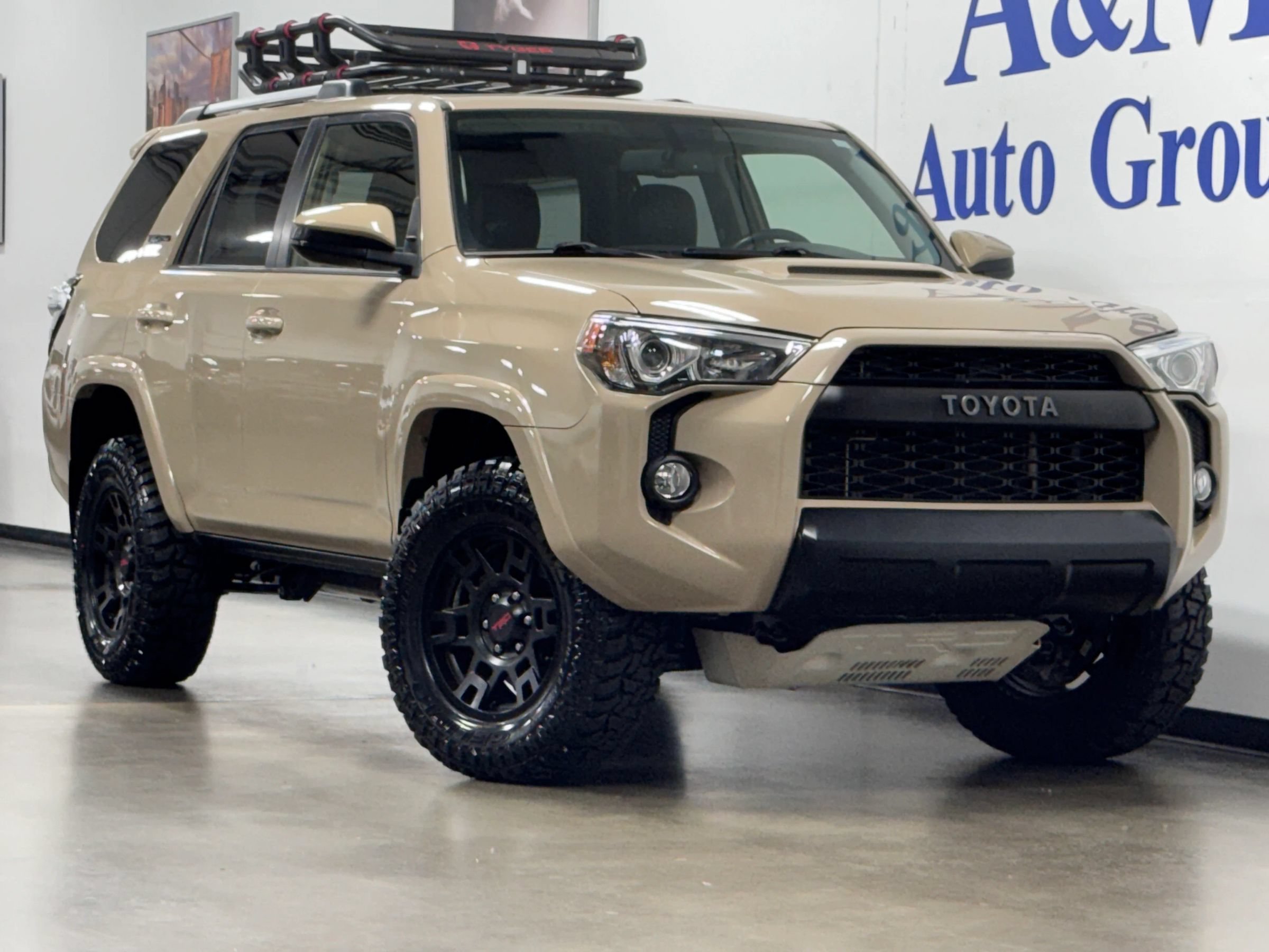 Used 2016 Toyota 4Runner TRD Pro AWD/4WD image 1