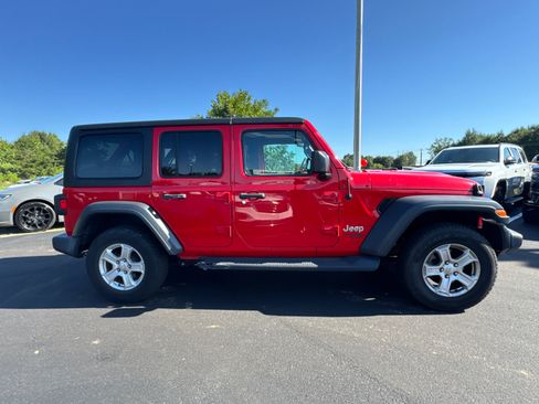 Used 2020 Jeep Wrangler Unlimited Sport S AWD/4WD image 4