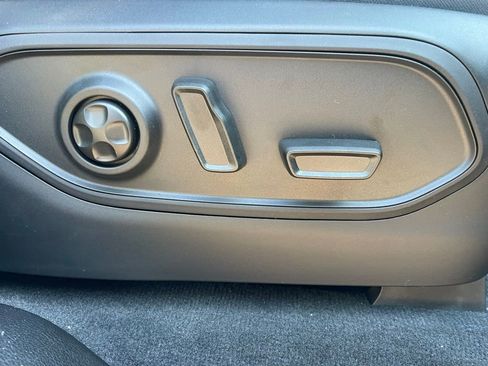 New 2025 Jeep Grand Cherokee L Altitude image 14