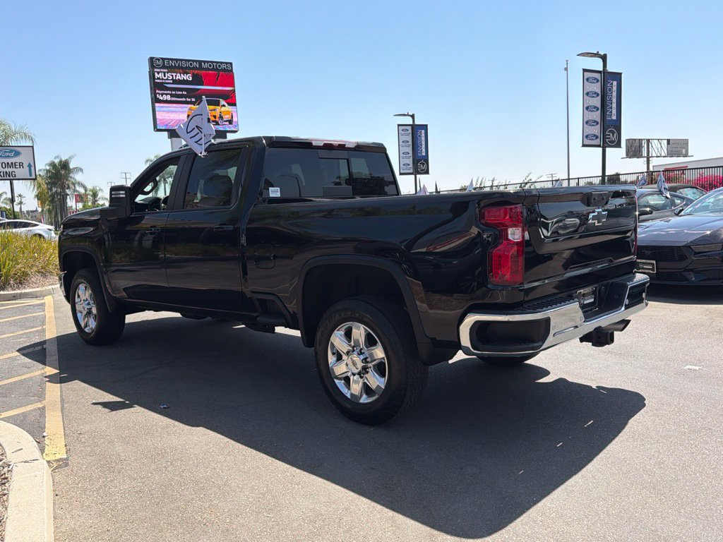 Used 2024 Chevrolet Silverado 2500 LT w/ All Star Edition AWD/4WD image 8