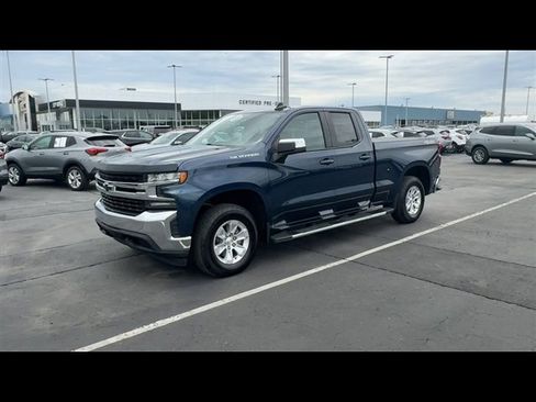 Used 2020 Chevrolet Silverado 1500 LT w/ All-Star Edition AWD/4WD image 4