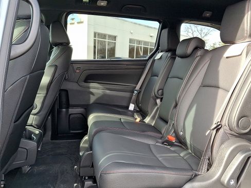 New 2026 Honda Odyssey Sport-L image 6