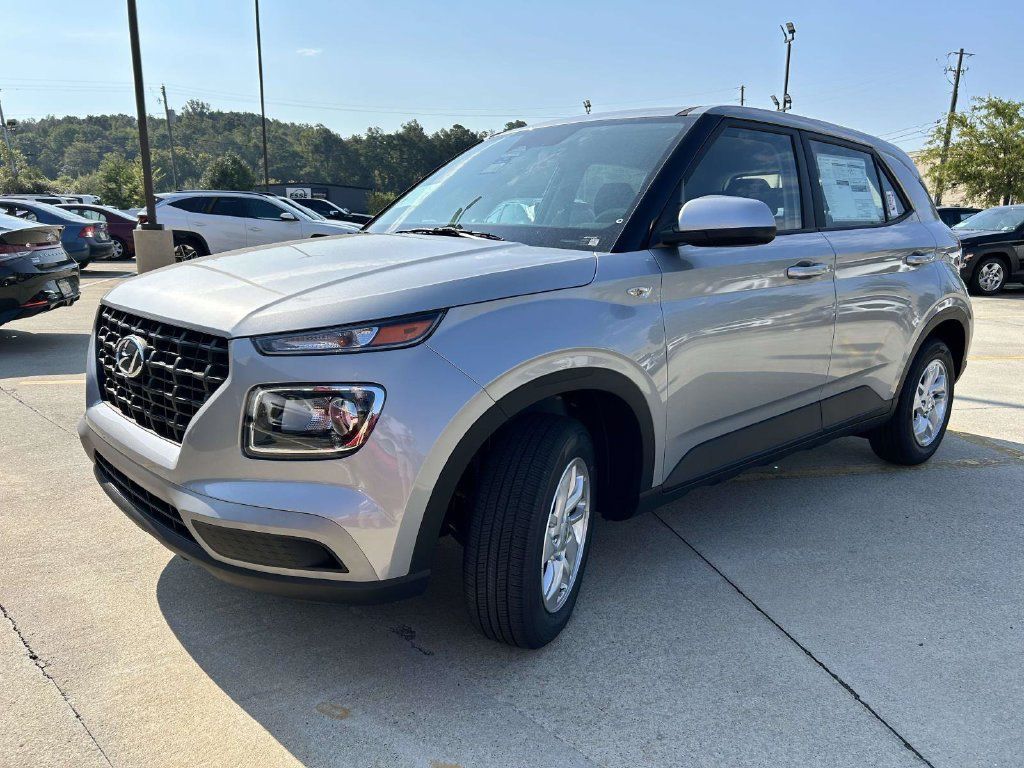New 2026 Hyundai Venue SE FWD image 21