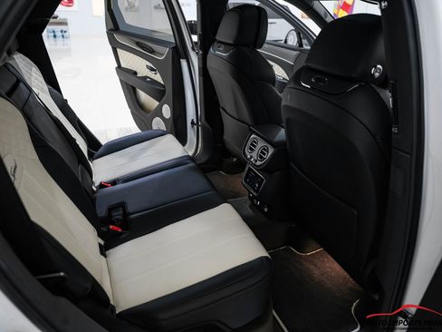 Used 2022 Bentley Bentayga Speed image 55