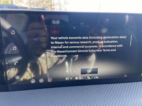 New 2026 Nissan Kicks SR image 13