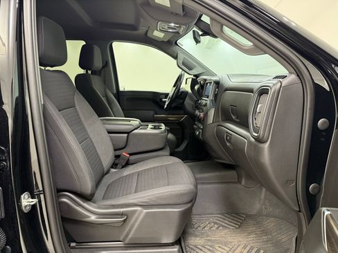 Used 2021 Chevrolet Silverado 1500 LT w/ All Star Edition Plus image 33