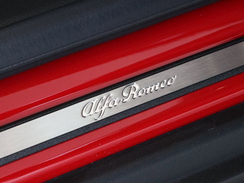 New 2025 Alfa Romeo Stelvio Sprint w/ Convenience Package image 36