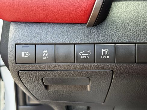 Used 2021 Toyota Camry XSE FWD image 26