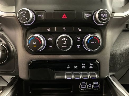 Used 2020 RAM 1500 Big Horn AWD/4WD image 26