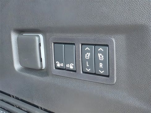 New 2026 Chevrolet Tahoe Z71 w/ Z71 Off-Road Package image 9