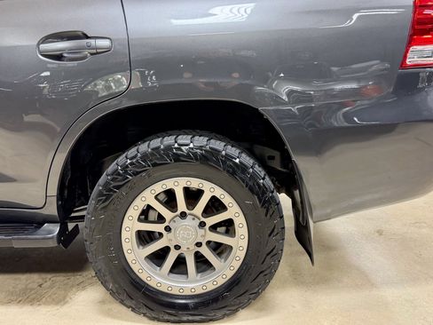 Used 2008 Toyota Land Cruiser AWD/4WD image 13