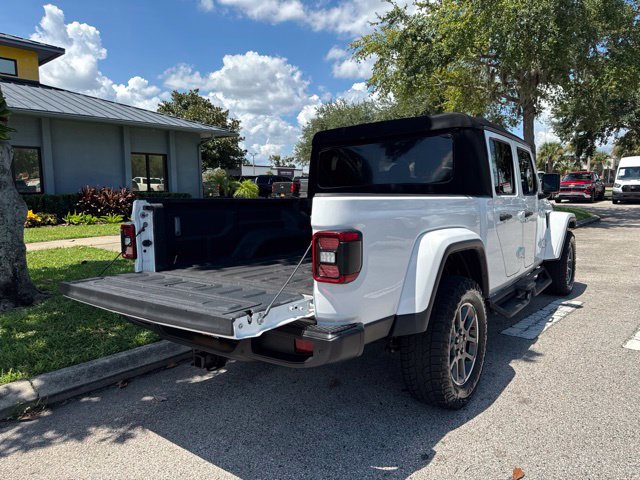 Used 2021 Jeep Gladiator Sport w/ Quick Order Package 24Q 80Th AWD/4WD image 17
