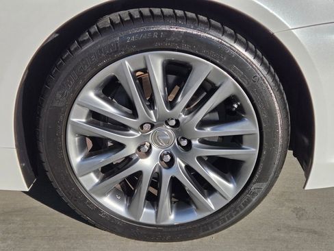 Used 2017 Lexus LS 460 image 8