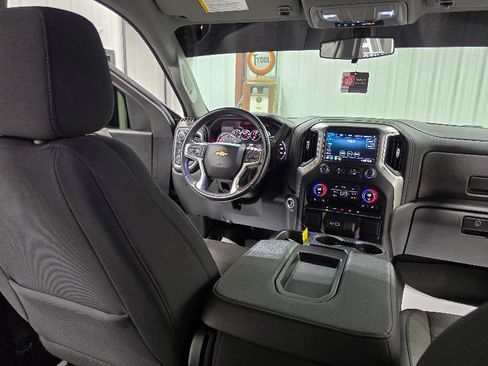 Used 2021 Chevrolet Silverado 1500 LT AWD/4WD image 14