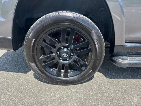 Used 2021 Toyota 4Runner Nightshade AWD/4WD image 9