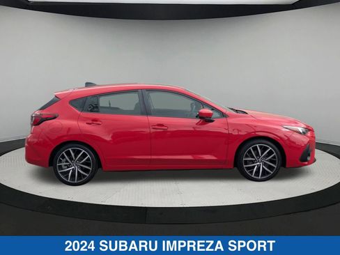Used 2024 Subaru Impreza 2.0i Sport AWD/4WD image 2