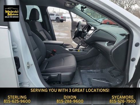 Used 2024 Chevrolet Malibu LT image 28