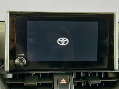 Used 2024 Toyota RAV4 XLE w/ Convenience Package AWD/4WD image 16