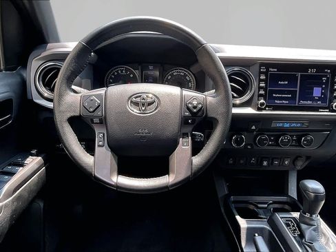 Used 2023 Toyota Tacoma TRD Off-Road w/ Technology Package AWD/4WD image 6