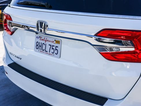Used 2019 Honda Odyssey EX image 7