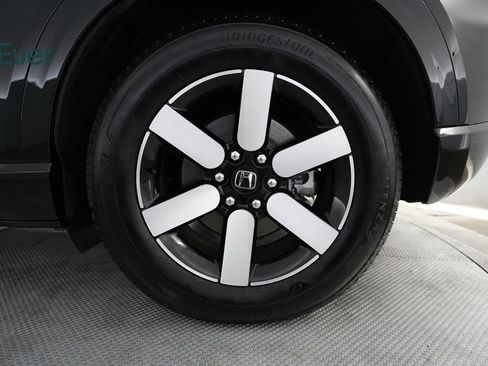 Used 2025 Honda Prologue Touring image 9
