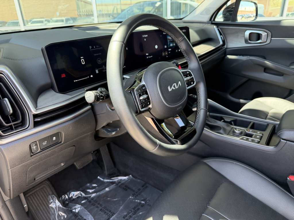 Used 2025 Kia Sorento X-Line EX AWD/4WD image 31
