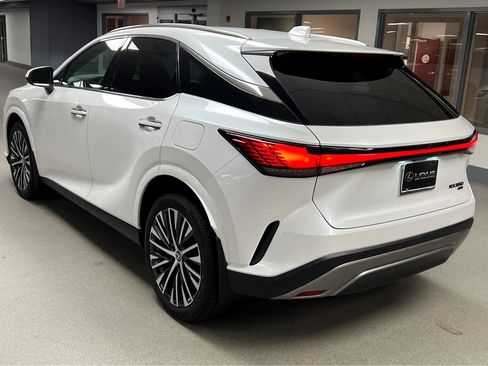 New 2026 Lexus RX 350 Premium Plus AWD/4WD image 5