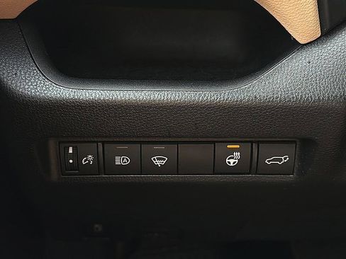 Used 2022 Toyota RAV4 XLE w/ Convenience Package image 20