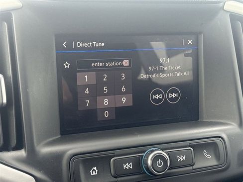 Certified 2023 GMC Terrain SLE w/ Driver Convenience Package image 13