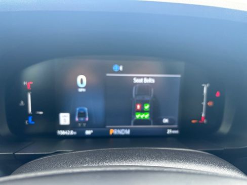 Used 2025 Ford Maverick Lobo AWD/4WD image 19