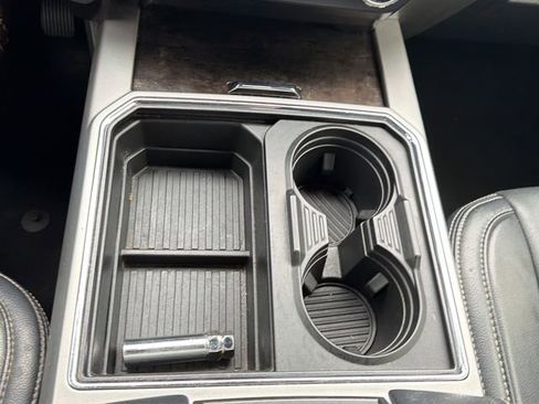 Used 2022 Ford F250 Lariat w/ Tremor Off-Road Package image 29