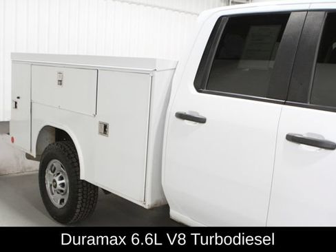 Used 2022 Chevrolet Silverado 2500 W/T w/ WT Convenience Package AWD/4WD image 4
