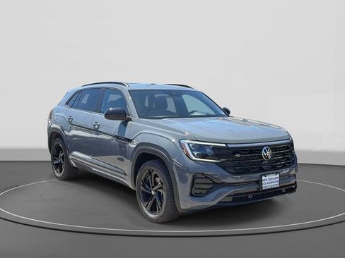 New 2026 Volkswagen Atlas Cross Sport SEL R-Line AWD/4WD image 1