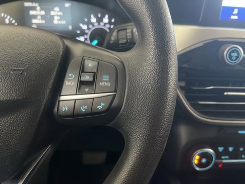 Used 2020 Ford Escape SE FWD image 61