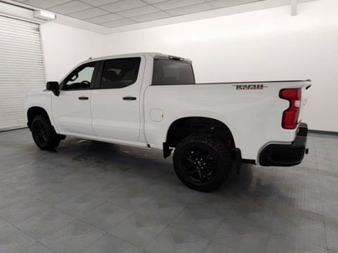 Used 2022 Chevrolet Silverado 1500 Custom Trail Boss w/ LPO, Dark Essentials Package image 6