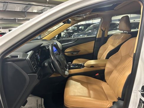 Used 2024 Lexus NX 350 AWD image 10