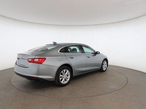 Used 2024 Chevrolet Malibu LT image 18