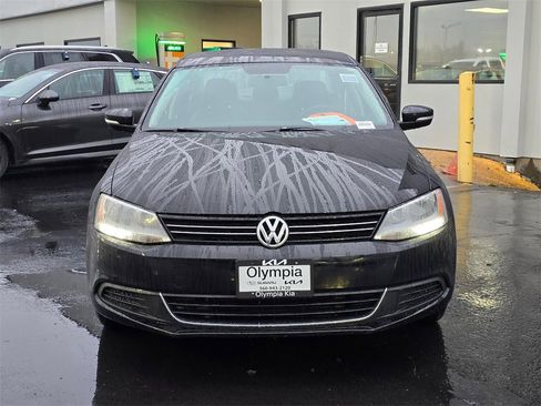 Used 2014 Volkswagen Jetta SE image 2