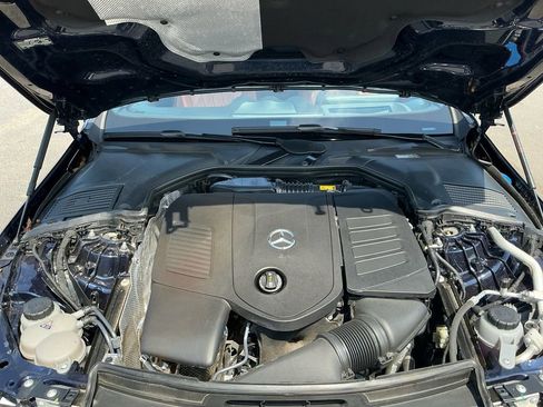 Used 2022 Mercedes-Benz C 300 Sedan image 25
