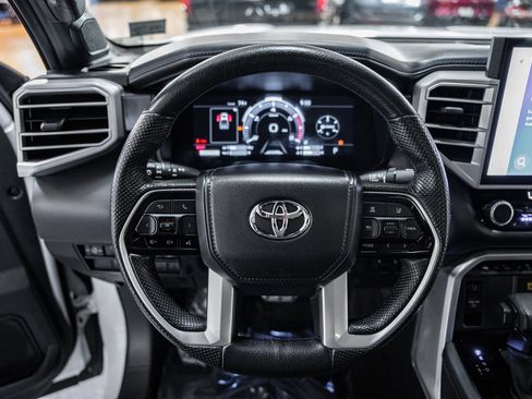 Used 2024 Toyota Tundra Platinum AWD/4WD image 40