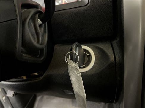 Used 2016 RAM 2500 Laramie image 17