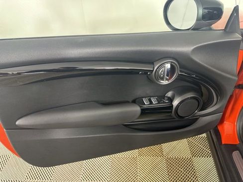 Used 2020 MINI Cooper S FWD image 11
