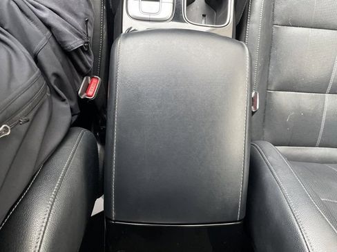 Certified 2022 Kia Telluride EX w/ EX Premium Package image 11