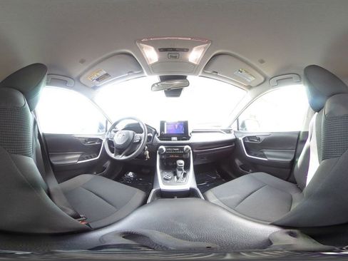 Used 2025 Toyota RAV4 LE image 39