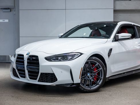 Used 2024 BMW M4 Coupe w/ M Driver's Package RWD image 23