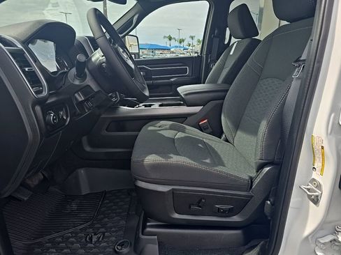 New 2025 RAM 2500 Big Horn image 29