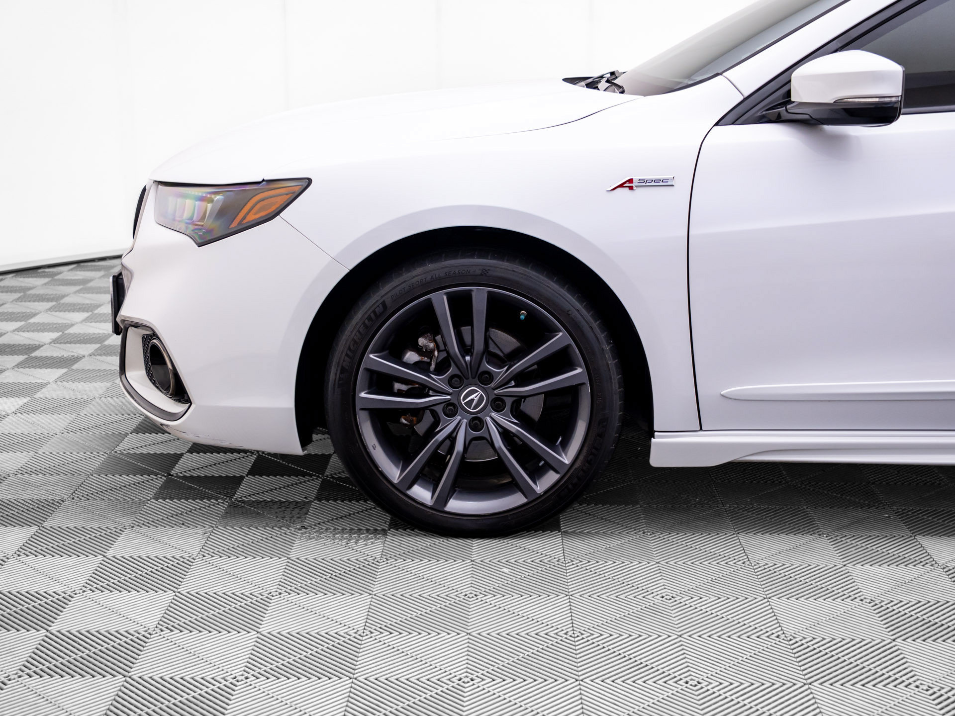 Used 2019 Acura TLX w/ Technology & A-SPEC Package AWD/4WD image 35