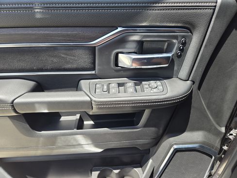 New 2026 RAM 2500 Laramie AWD/4WD image 20