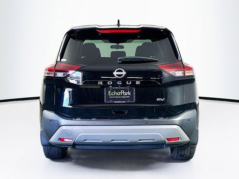 Used 2023 Nissan Rogue SV image 7